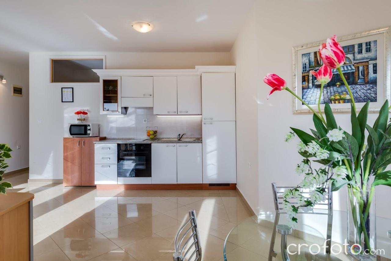 Kožino Apartmani Niko מראה חיצוני תמונה